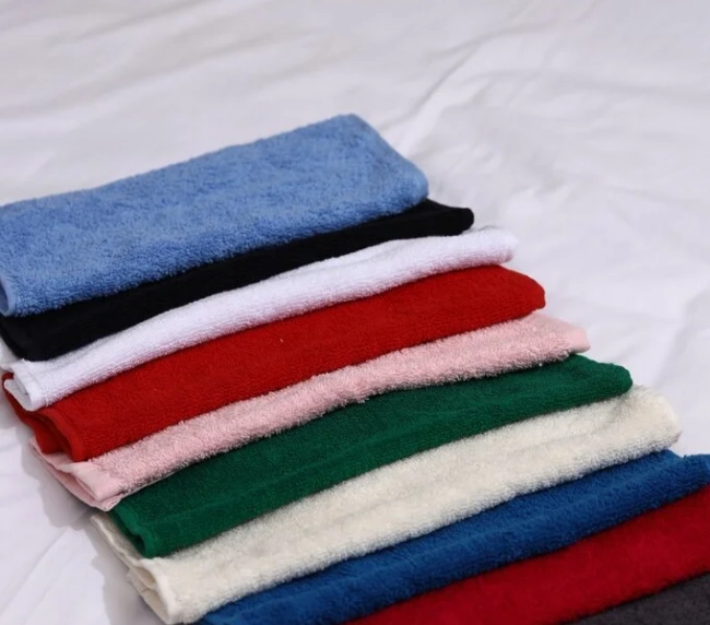 طقم مناشف الحمام قطنية صغيرة الوان 30X30